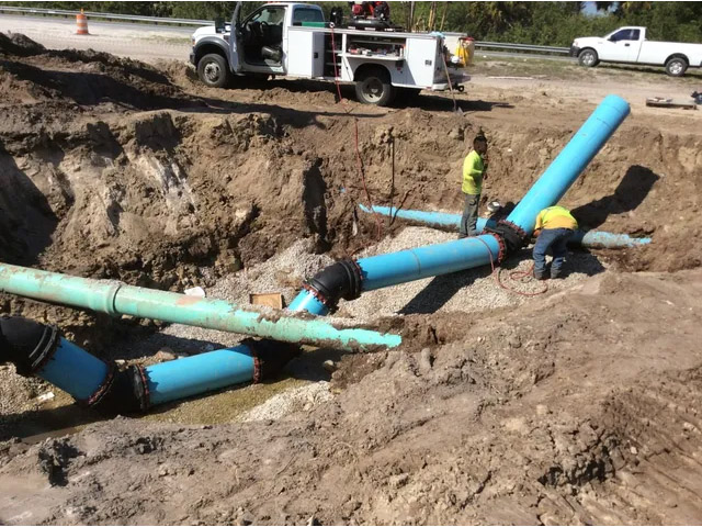 Weir%2BStructure 640w_0010_Water%2BMain 640w